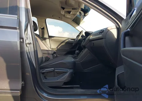 2021 Volkswagen Tiguan 2.0T Se/2.0T Se R-Line Black/2.0T Sel из США, поврежденный, VIN 3VV2B7AX9MM064405